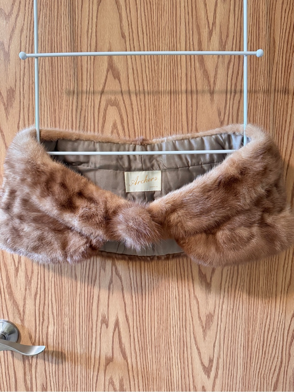 Vintage Archers Sarnia Genuine Mink Fur Stole Wrap Capelet